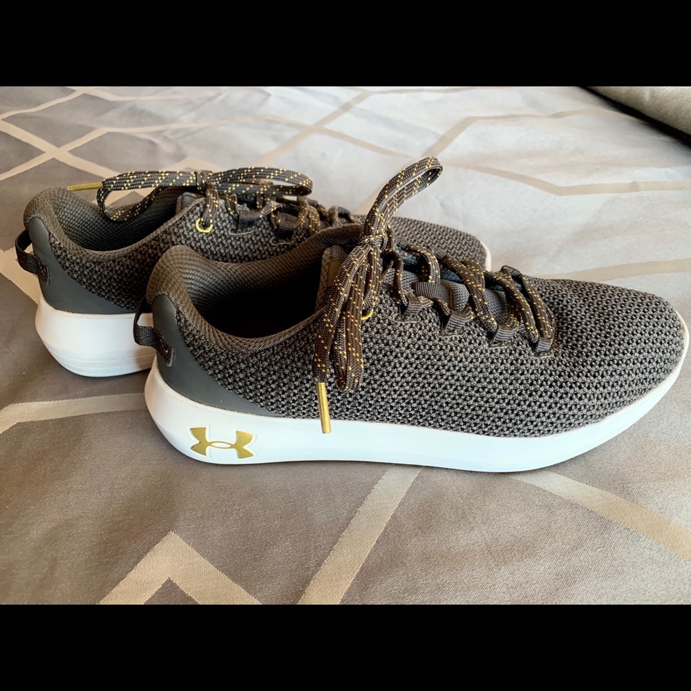 Under Armour women’s knit style sneakers